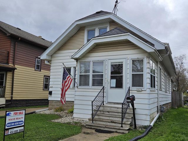 2023 83rd STREET, West Allis, WI 53219