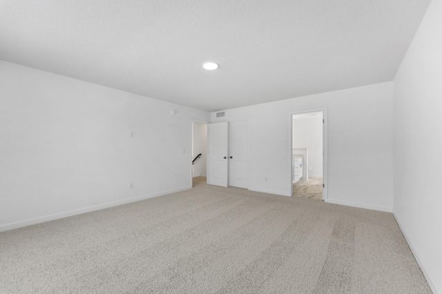 1913 Ironwood Drive, Carver, MN 55315