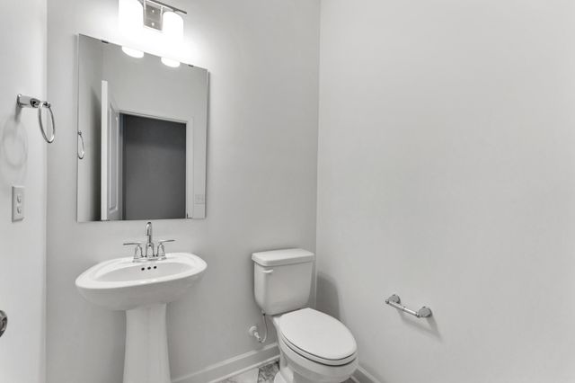 1913 Ironwood Drive, Carver, MN 55315