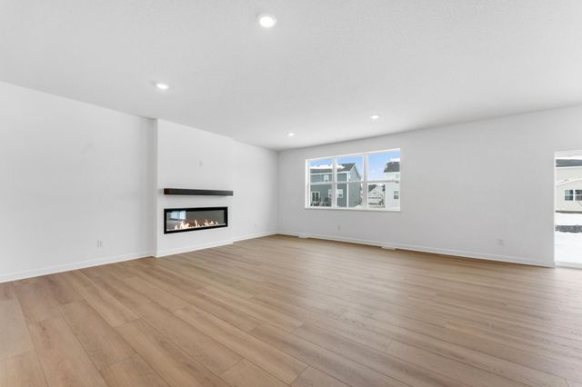 1913 Ironwood Drive, Carver, MN 55315