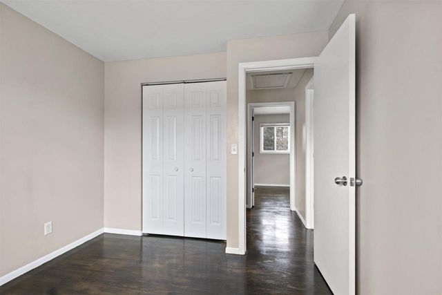 1204 E PARK HILLS DRIVE, Appleton, WI 54915