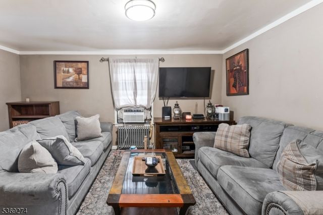 217 Centre St, Elizabeth City, NJ 07202
