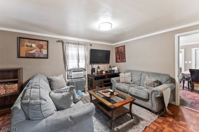 217 Centre St, Elizabeth City, NJ 07202