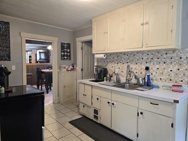 1536 Elm Street, Beloit, WI 53511