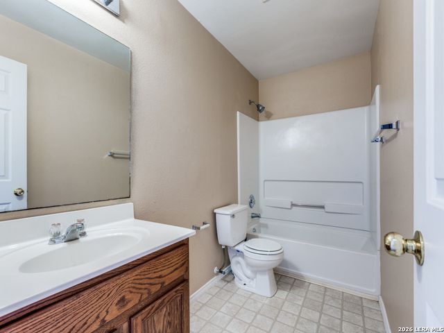 8006 Misty Bluff, San Antonio, TX 78249
