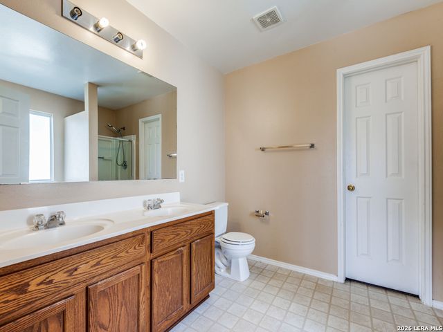 8006 Misty Bluff, San Antonio, TX 78249