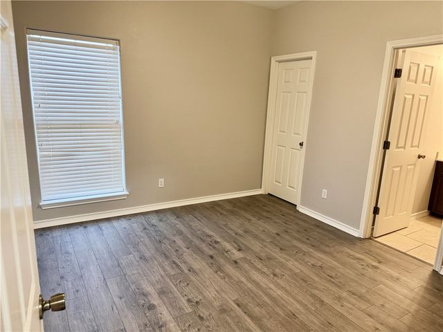 2534 Dewberry Dr, Corpus Christi, TX 78414