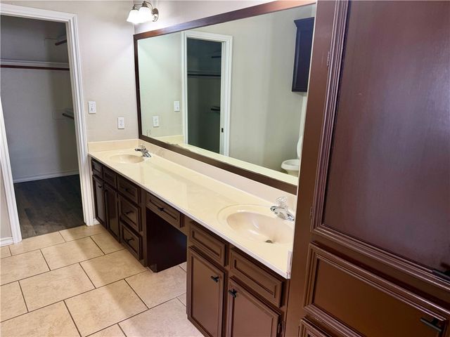 2534 Dewberry Dr, Corpus Christi, TX 78414