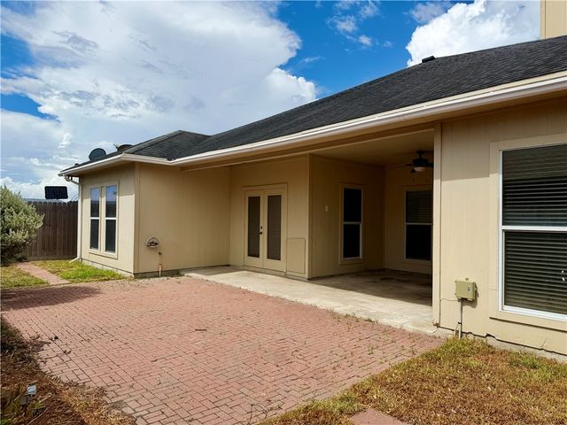2534 Dewberry Dr, Corpus Christi, TX 78414