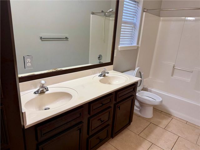 2534 Dewberry Dr, Corpus Christi, TX 78414