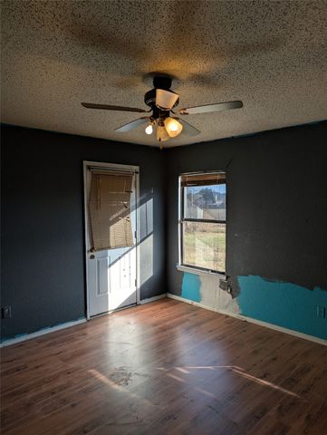 1232 Nelson Place, Fort Worth, TX 76028