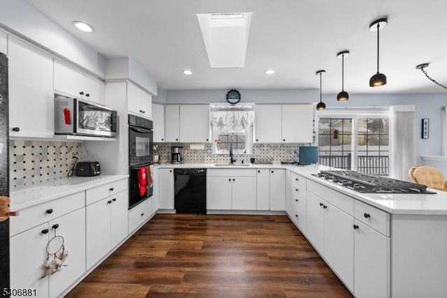 133 Redding Ave, South Plainfield Boro, NJ 07080