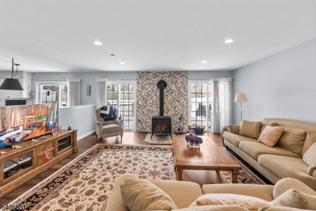 133 Redding Ave, South Plainfield Boro, NJ 07080