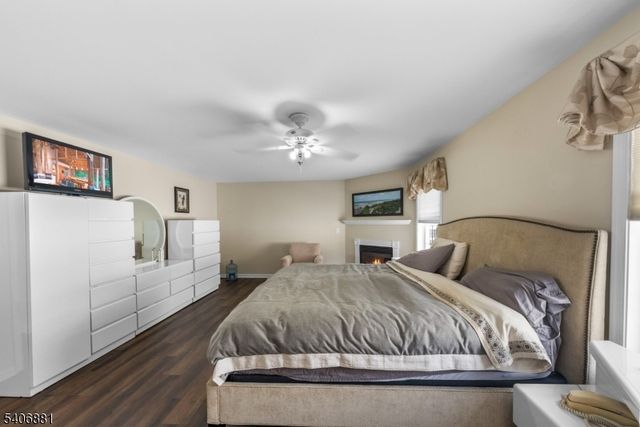 133 Redding Ave, South Plainfield Boro, NJ 07080