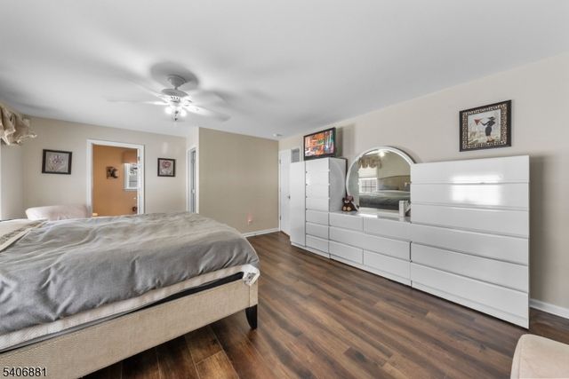 133 Redding Ave, South Plainfield Boro, NJ 07080