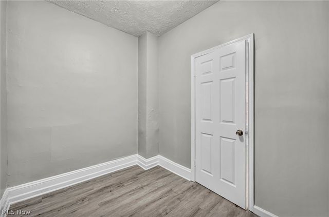 8111 Madison Avenue, Cleveland, OH 44102