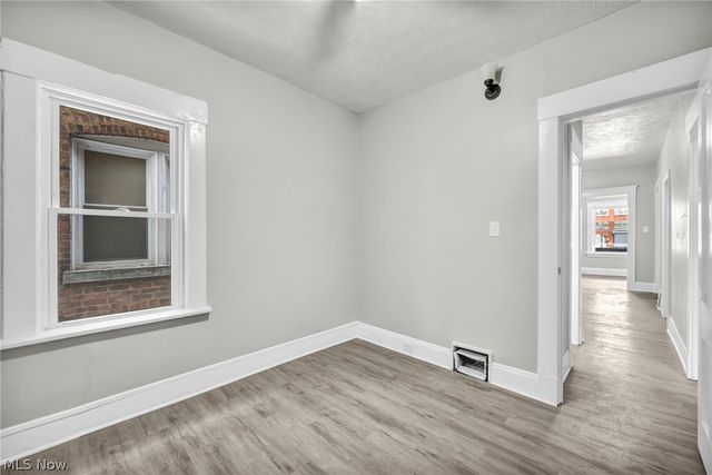 8111 Madison Avenue, Cleveland, OH 44102