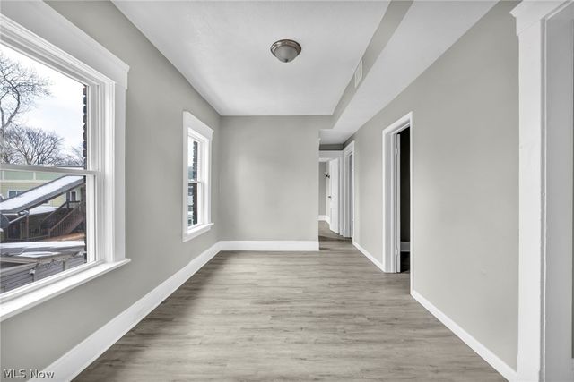 8111 Madison Avenue, Cleveland, OH 44102