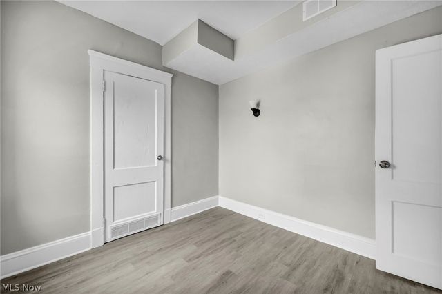 8111 Madison Avenue, Cleveland, OH 44102