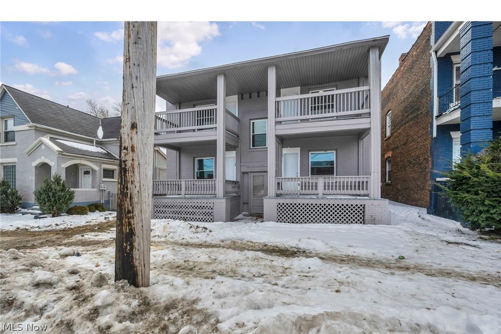 8111 Madison Avenue, Cleveland, OH 44102