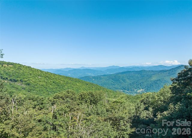 75 Briarwood Lane, Maggie Valley, NC 28751