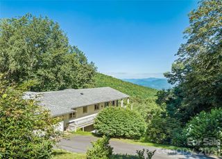 75 Briarwood Lane, Maggie Valley, NC 28751