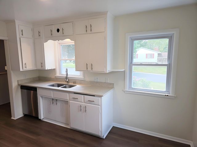 4651 6th Street NE, Columbia Heights, MN 55421