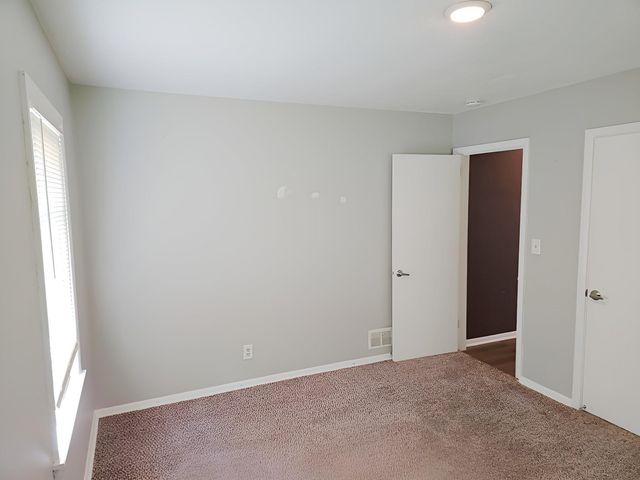 4651 6th Street NE, Columbia Heights, MN 55421