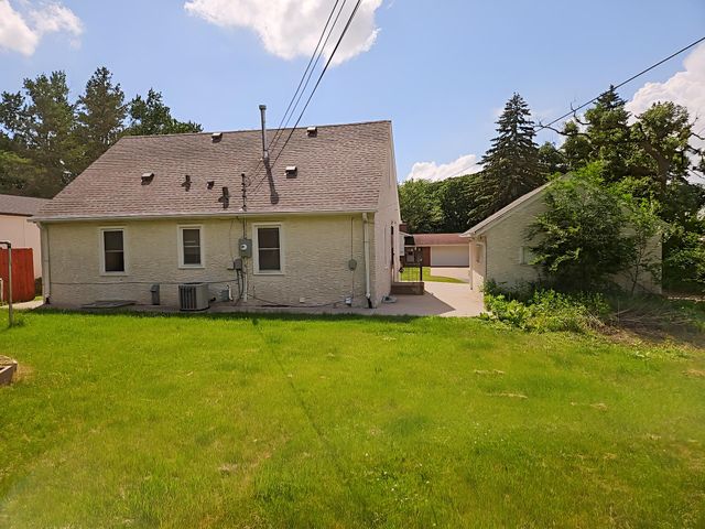 4651 6th Street NE, Columbia Heights, MN 55421