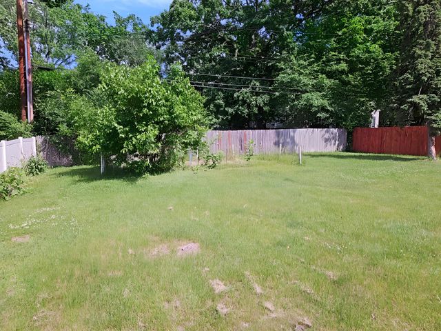 4651 6th Street NE, Columbia Heights, MN 55421