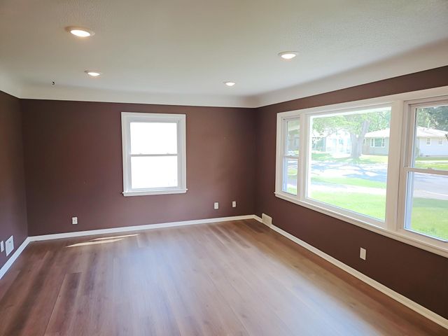 4651 6th Street NE, Columbia Heights, MN 55421