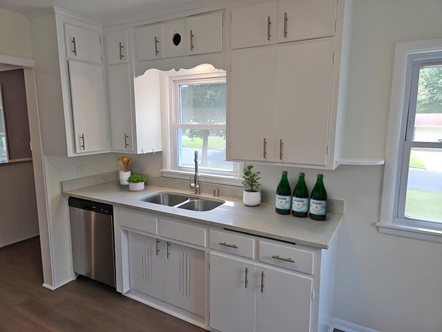4651 6th Street NE, Columbia Heights, MN 55421