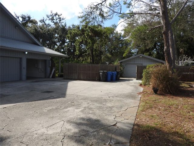8308 BEASLEY ROAD, Tampa, FL 33615