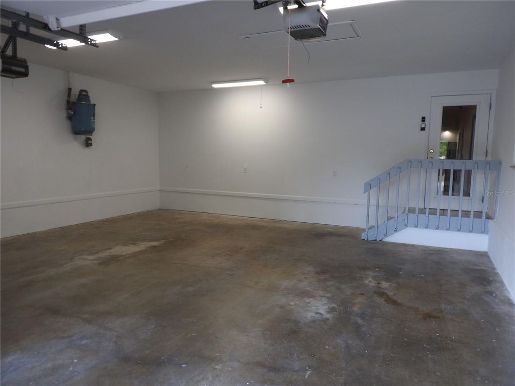 Image 20 of property listing at 8308 BEASLEY ROAD, Tampa, FL 33615