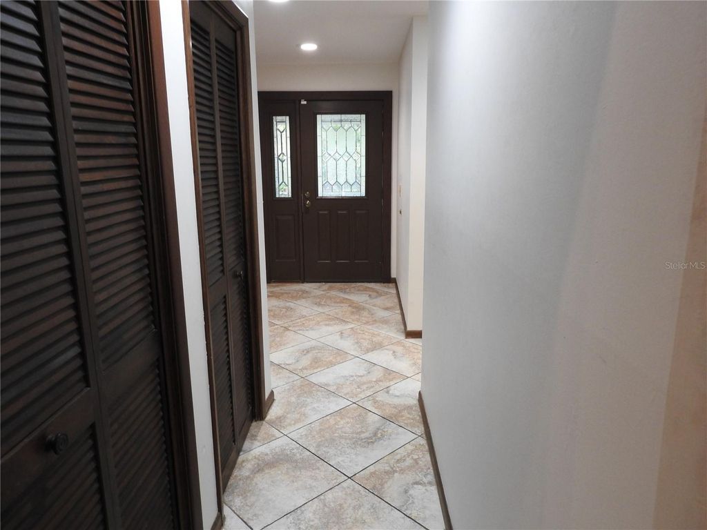 Image 35 of property listing at 8308 BEASLEY ROAD, Tampa, FL 33615