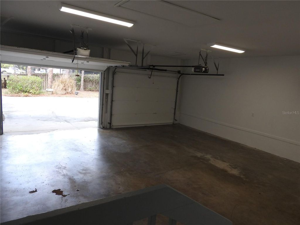 Image 49 of property listing at 8308 BEASLEY ROAD, Tampa, FL 33615