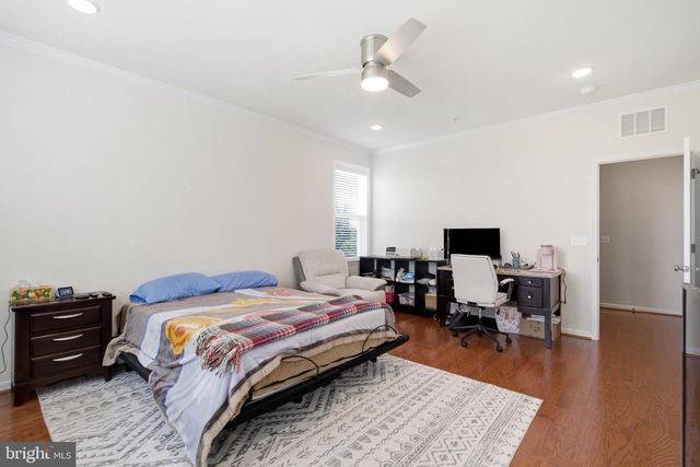 41983 WHITE MILLS TER, Aldie, VA 20105