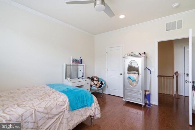 41983 WHITE MILLS TER, Aldie, VA 20105