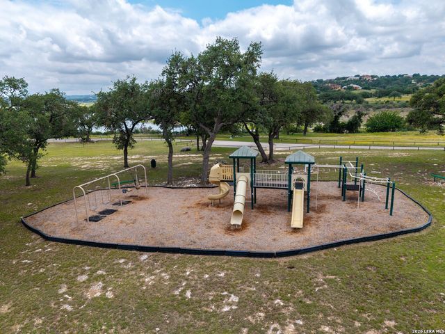 351 STARLING PASS, Spring Branch, TX 78070