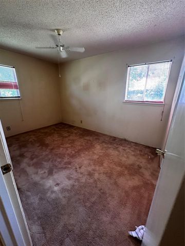 5813 Cedardale DR, Austin, TX 78745