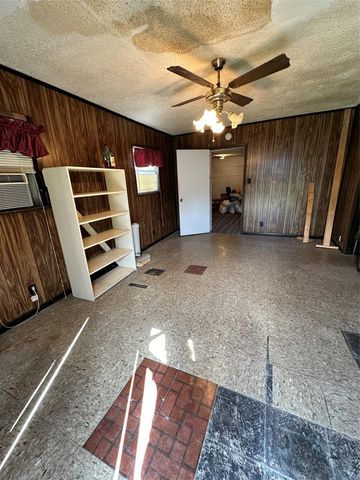5813 Cedardale DR, Austin, TX 78745