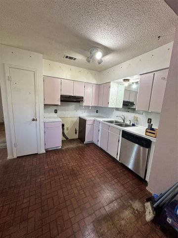 5813 Cedardale DR, Austin, TX 78745