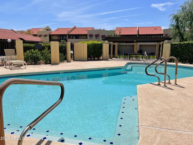 10235 N 31st Street 11, Phoenix, AZ 85028