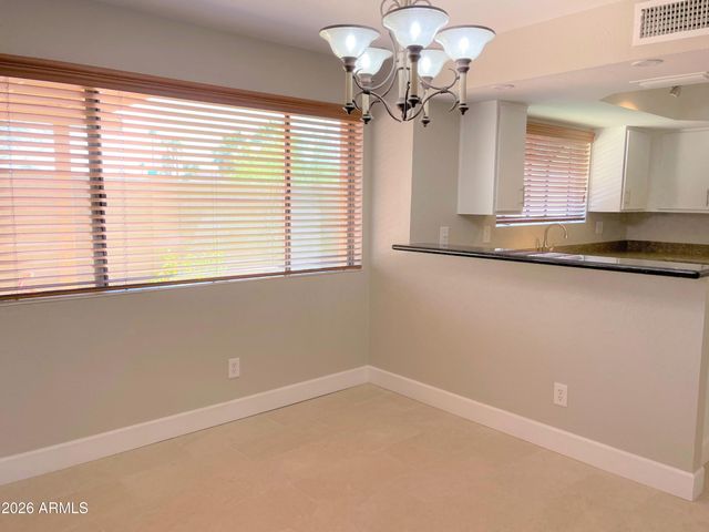 10235 N 31st Street 11, Phoenix, AZ 85028