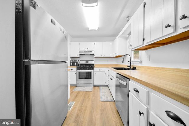 13725 CHARLES ST, Charlotte Hall, MD 20622