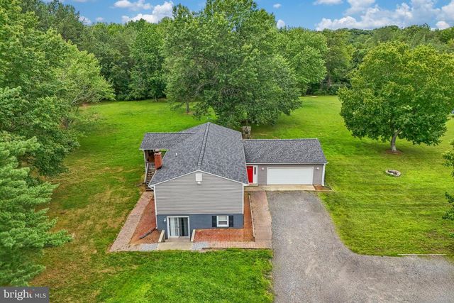 13725 CHARLES ST, Charlotte Hall, MD 20622