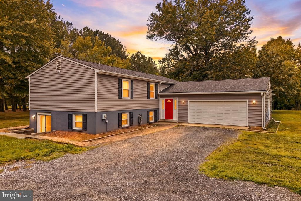 13725 CHARLES ST, Charlotte Hall, MD 20622