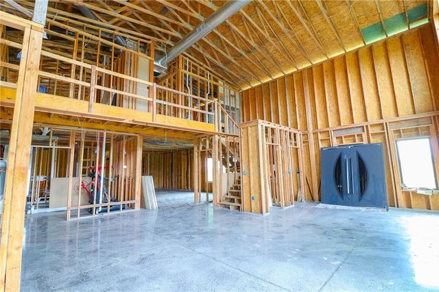 1411 S Hudnall Road, Oak Grove, MO 64075