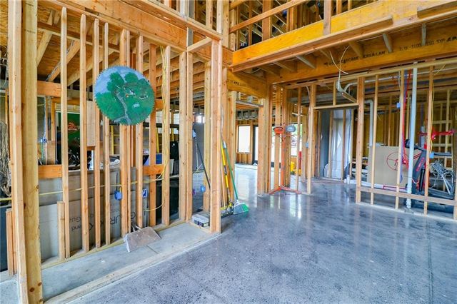 1411 S Hudnall Road, Oak Grove, MO 64075