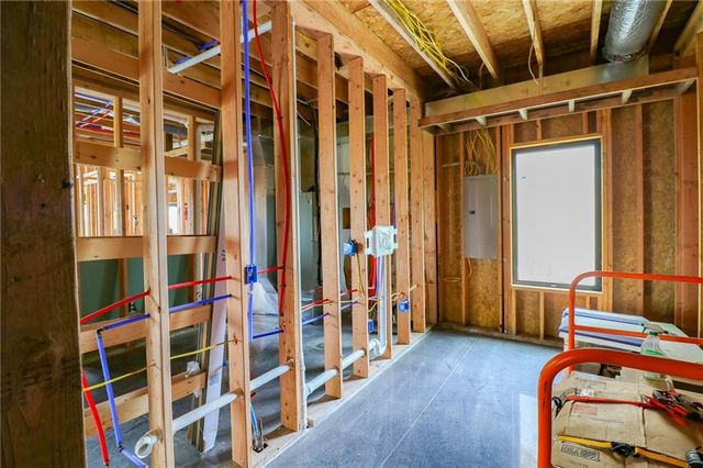 1411 S Hudnall Road, Oak Grove, MO 64075